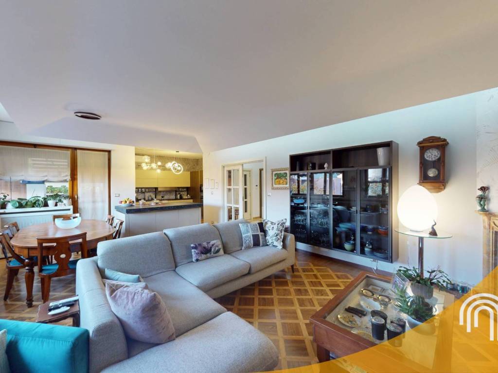 appartamento in vendita a Torino in zona Parella