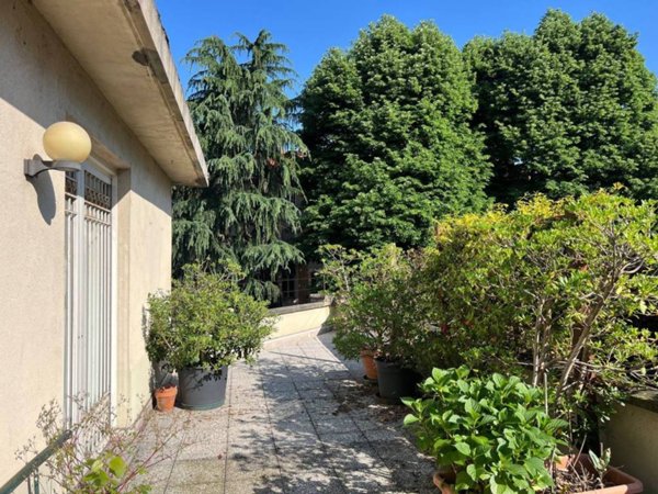 appartamento in vendita a Torino in zona Cavoretto