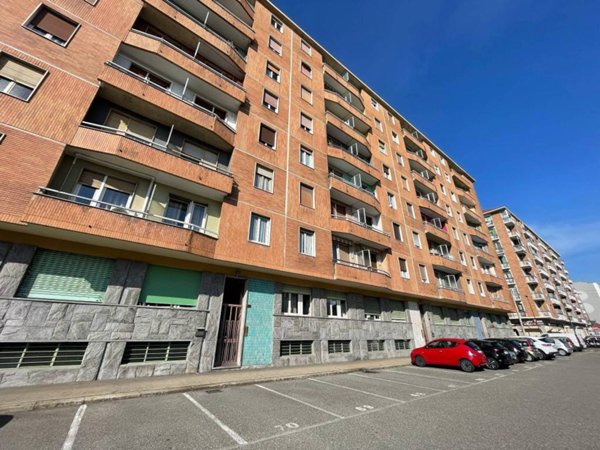 appartamento in vendita a Torino in zona Parella