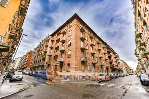 appartamento in vendita a Torino in zona San Salvario