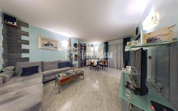 appartamento in vendita a Torino in zona Borgata Vittoria