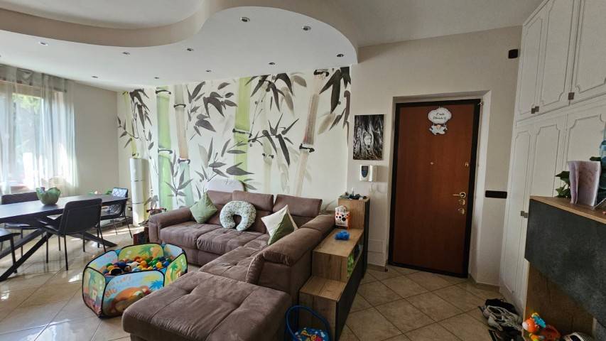 appartamento in vendita a Torino in zona Santa Rita