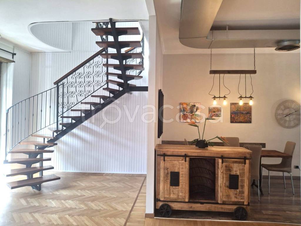 appartamento in vendita a Torino in zona Pozzo Strada