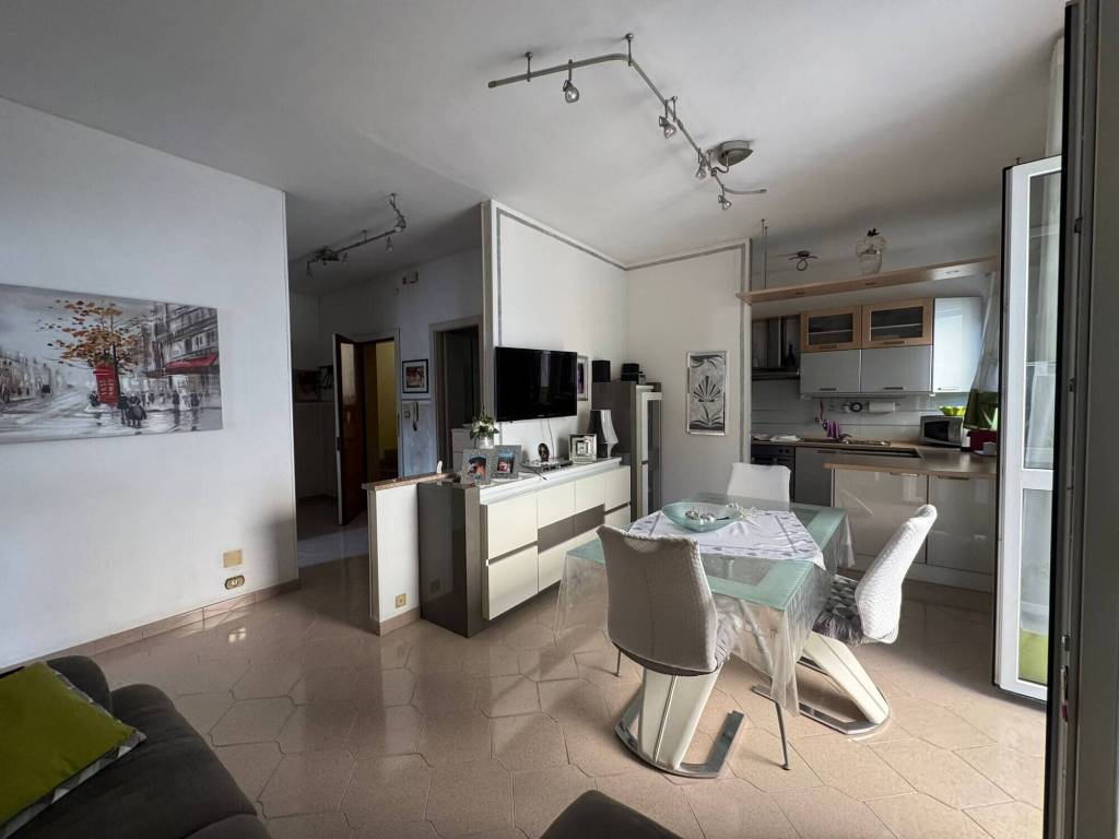 appartamento in vendita a Torino in zona Aurora