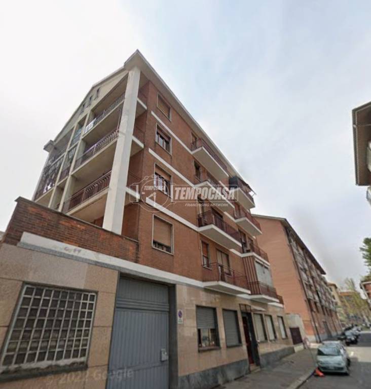 appartamento in vendita a Torino in zona Aurora