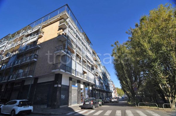 appartamento in vendita a Torino in zona Regio Parco