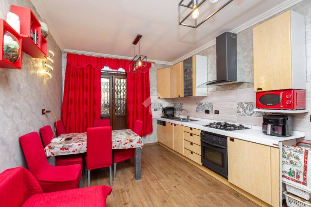 appartamento in vendita a Torino in zona Barriera di Milano