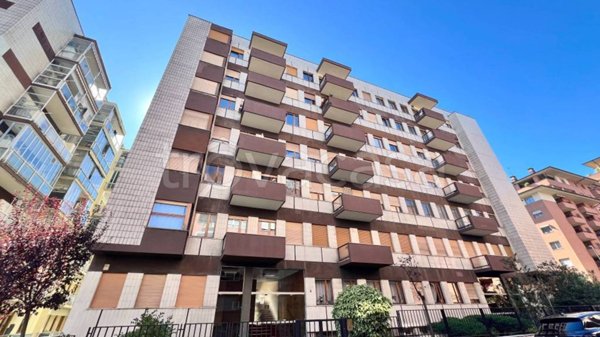 appartamento in vendita a Torino in zona San Salvario