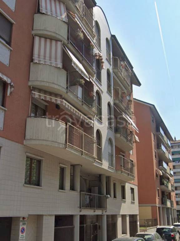 appartamento in vendita a Torino in zona Santa Rita