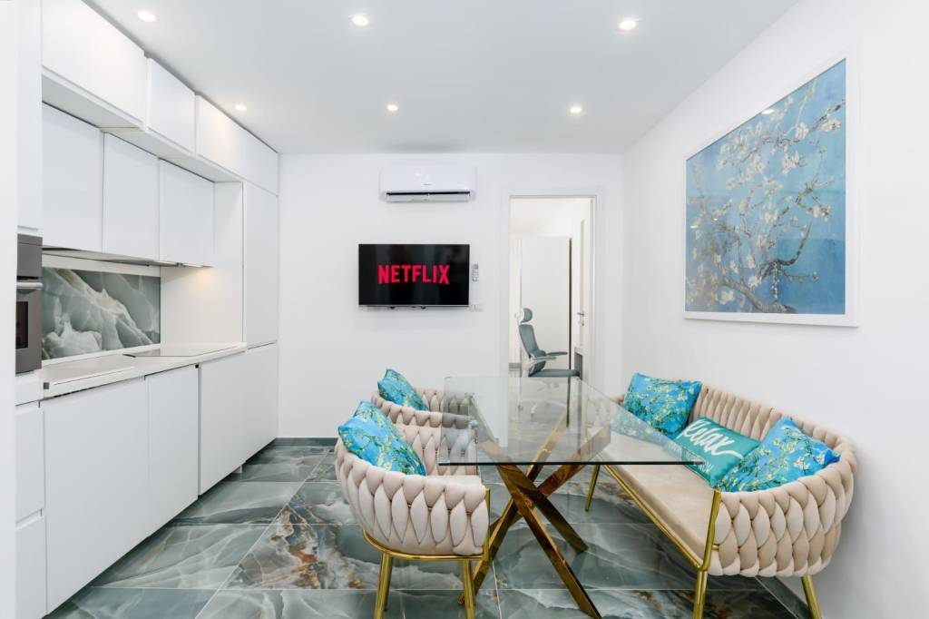 appartamento in vendita a Torino in zona Aurora