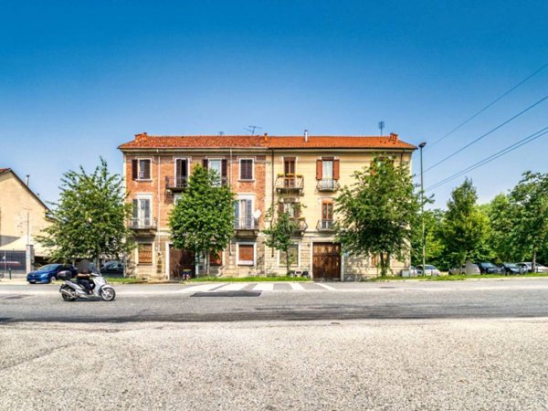 appartamento in vendita a Torino in zona Regio Parco