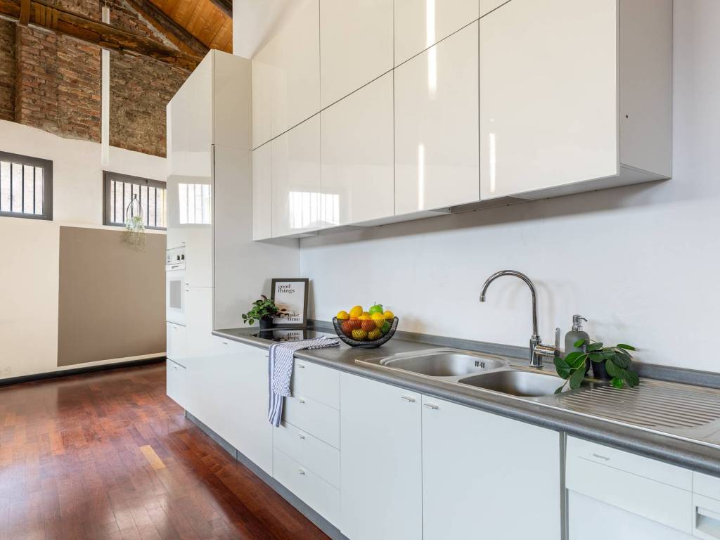 appartamento in vendita a Torino in zona Borgata Vittoria