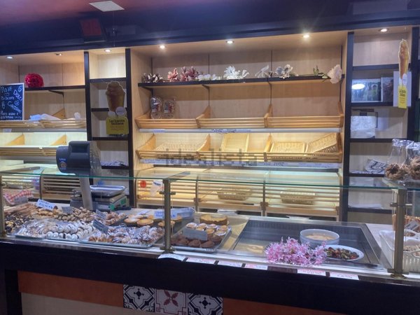 negozio in vendita a Torino in zona Parella