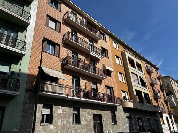 appartamento in vendita a Torino in zona Borgo San Paolo