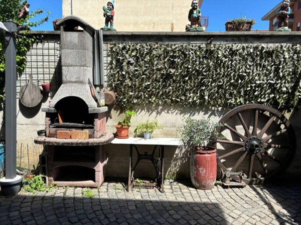 casa indipendente in vendita a Torino in zona Barca