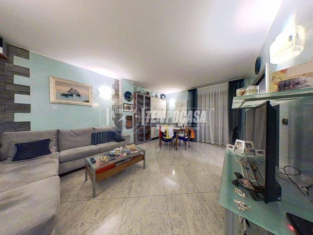 appartamento in vendita a Torino in zona Borgata Vittoria