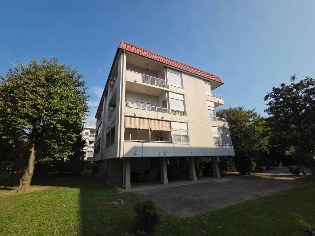 appartamento in vendita a Torino in zona Parella