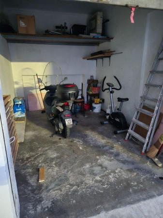 negozio in vendita a Torino in zona Borgata Vittoria