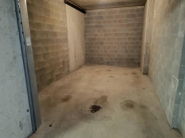 negozio in vendita a Torino in zona Pozzo Strada