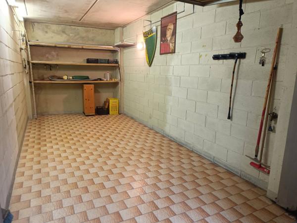 negozio in vendita a Torino in zona Barriera di Milano