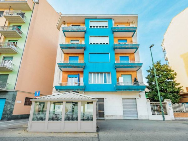 appartamento in vendita a Torino in zona Cenisia