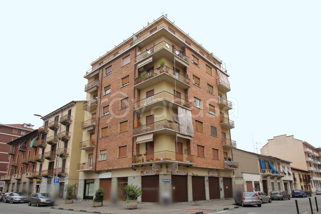 appartamento in vendita a Torino in zona Barriera di Milano