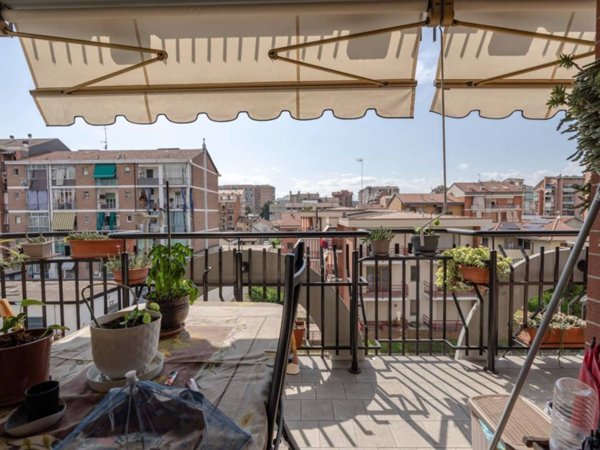 appartamento in vendita a Torino in zona Rebaudengo