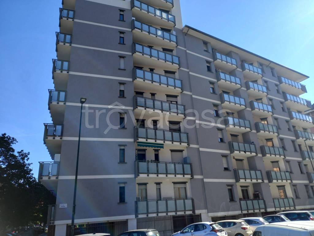 appartamento in vendita a Torino in zona Mirafiori Nord