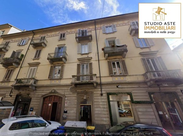 appartamento in vendita a Torino in zona Cenisia