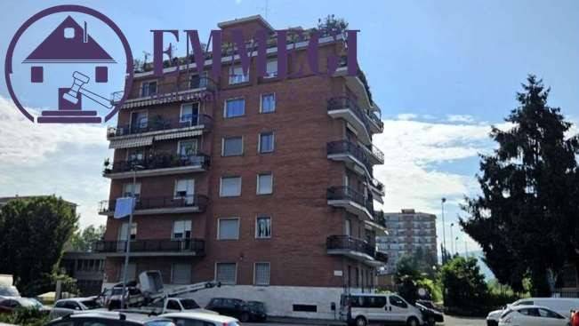 appartamento in vendita a Torino in zona Rebaudengo