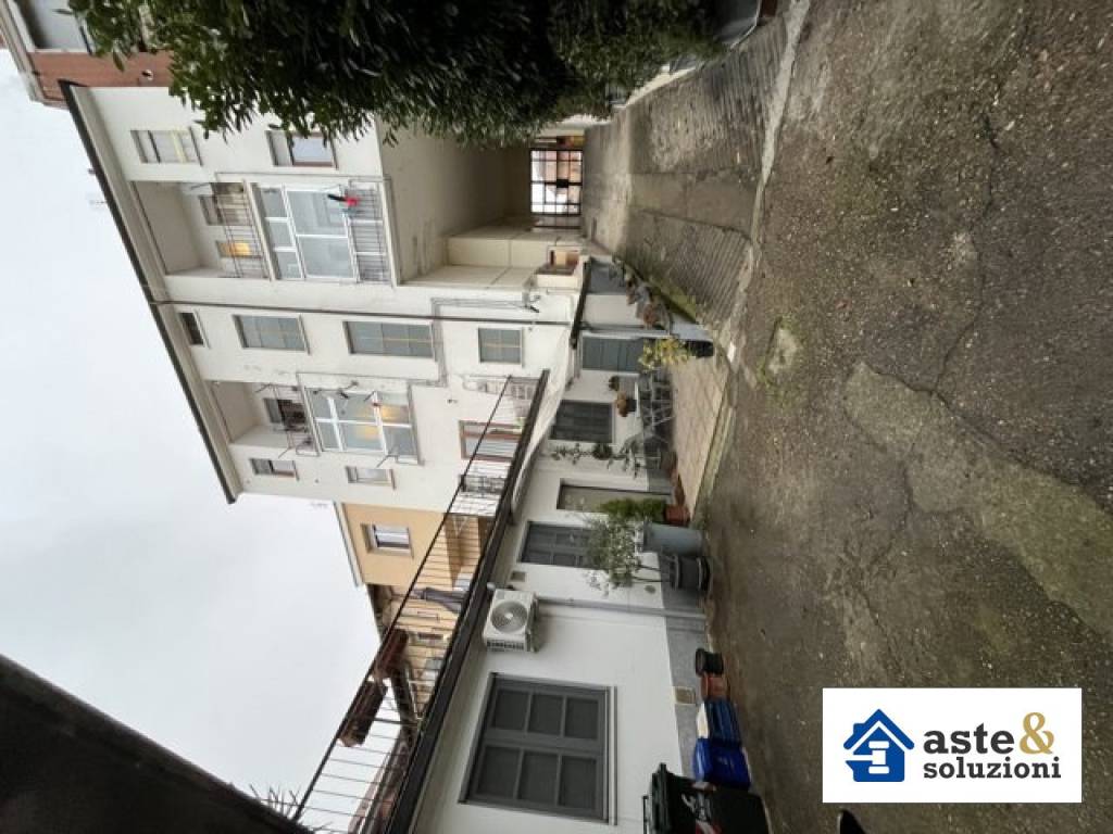 appartamento in vendita a Torino in zona Santa Rita