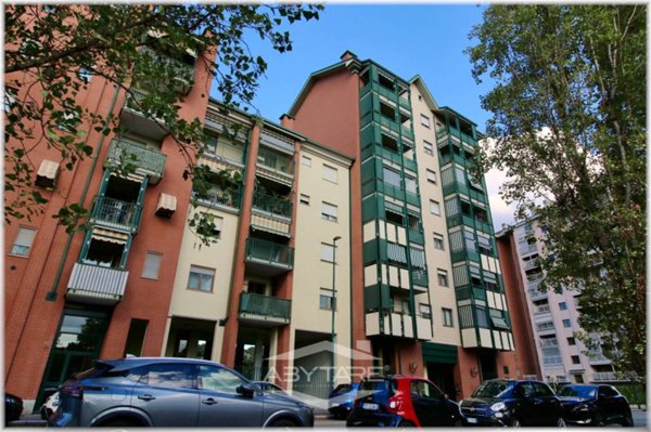 appartamento in vendita a Torino in zona Mirafiori Sud