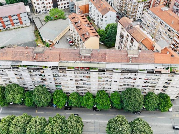 appartamento in vendita a Torino in zona Santa Rita
