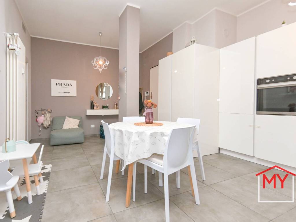 appartamento in vendita a Torino in zona Santa Rita