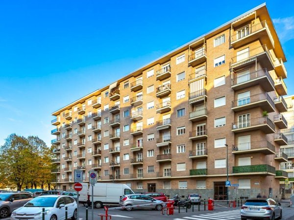 appartamento in vendita a Torino in zona Madonna di Campagna