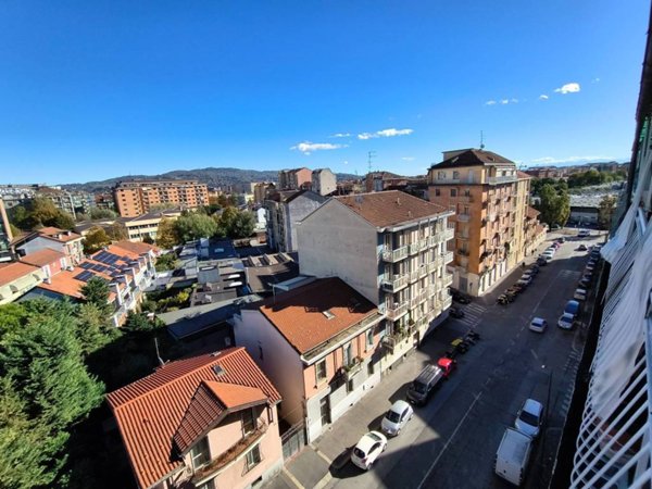 appartamento in vendita a Torino in zona Borgo San Paolo