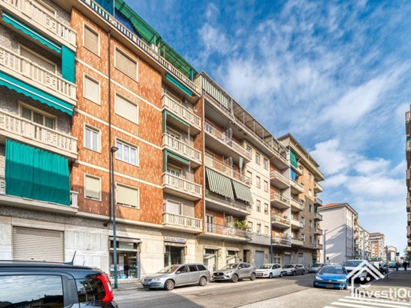 appartamento in vendita a Torino in zona Borgata Vittoria