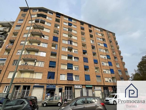 appartamento in vendita a Torino in zona Borgata Vittoria