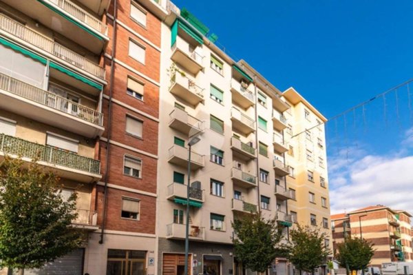 appartamento in vendita a Torino in zona Borgata Vittoria