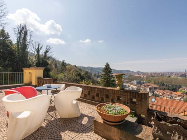 appartamento in vendita a Torino in zona Sassi