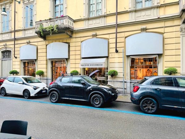 negozio in vendita a Torino