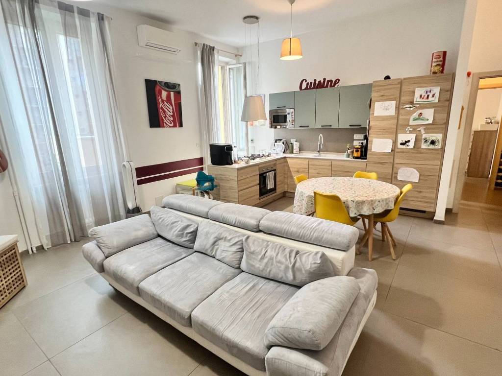 appartamento in vendita a Torino in zona San Salvario