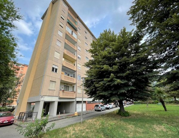 appartamento in vendita a Torino in zona Mirafiori Sud