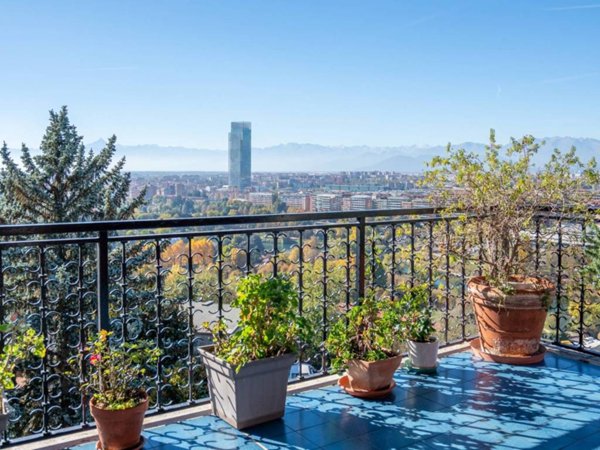 appartamento in vendita a Torino in zona Gran Madre