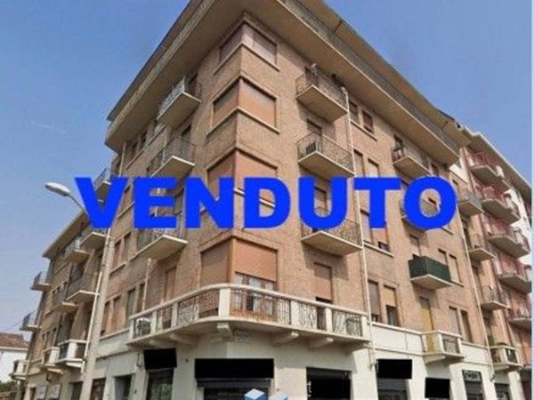 appartamento in vendita a Torino in zona Lingotto