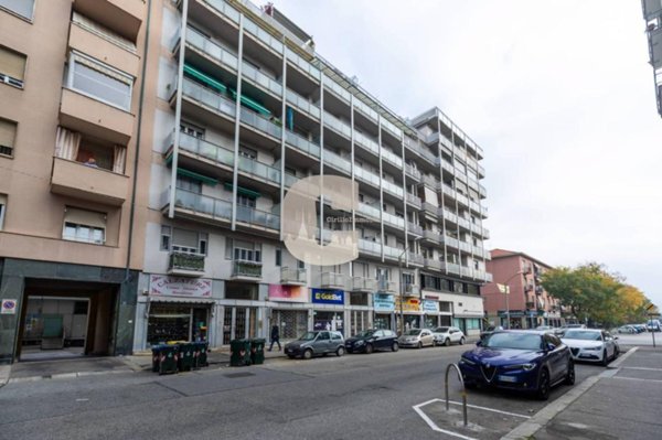 appartamento in vendita a Torino in zona Lingotto