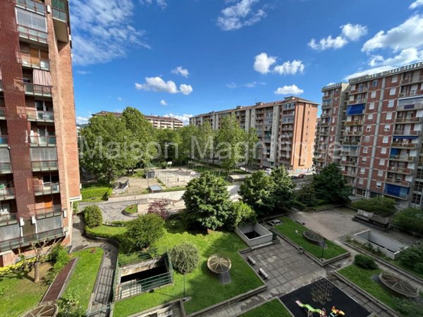 appartamento in vendita a Torino in zona Santa Rita