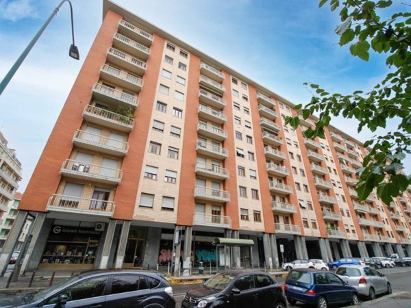 appartamento in vendita a Torino in zona Santa Rita