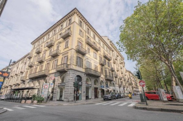 negozio in vendita a Torino in zona Centro Storico
