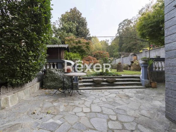 casa indipendente in vendita a Torino in zona Madonna del Pilone